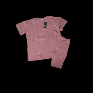 Tee shirt with shorts